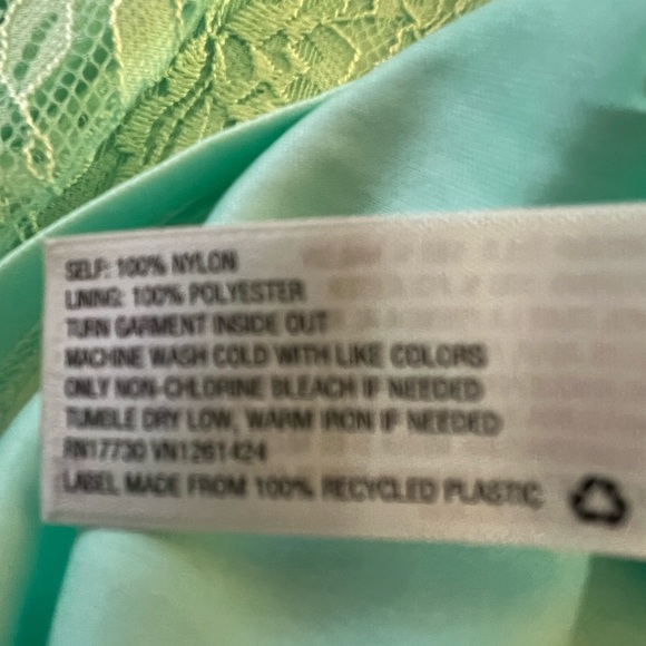 XHILARATION LACE PALE GREEN JR SIZE  M DRESS - Picture 8 of 8
